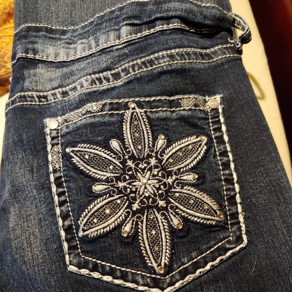 New directions boot cut jeana